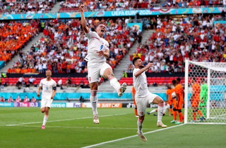Belanda vs Rep. Cheska gol Tomas Holes Twitter EURO 2020