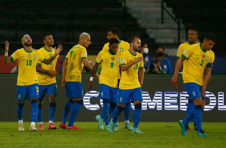 Neymar mencetak gol pada laga Brasil vs Peru pada lanjutan fase grup Copa America 2021.