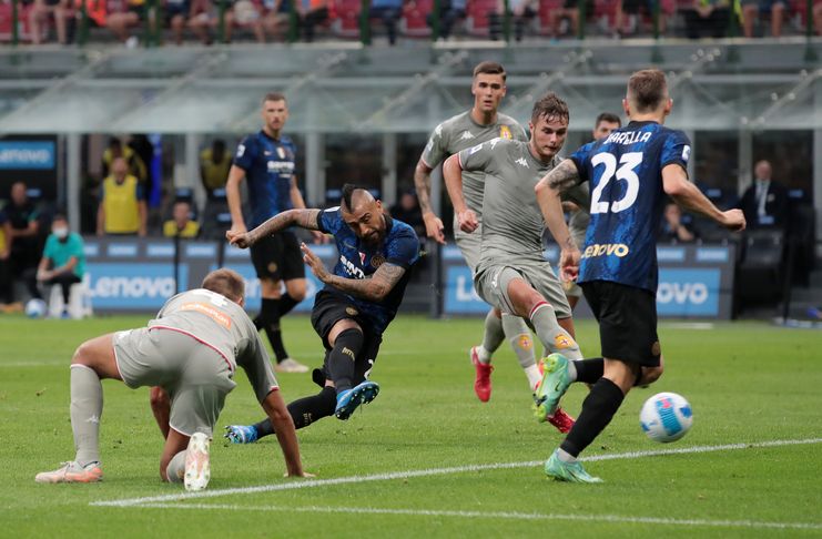 Inter vs Genoa - Hakan Calhanoglu - @inter_en