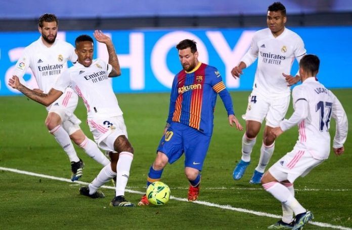 Lionel Messi hampir selalu tampil pada El Clasico selama membela Barcelona.