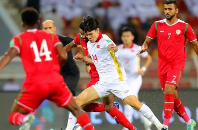 Setidaknya ada 3 kejanggalan yang terjadi saat timnas Vietnam menghadapi Oman pada lanjutan Kualifikasi Piala Dunia 2022.