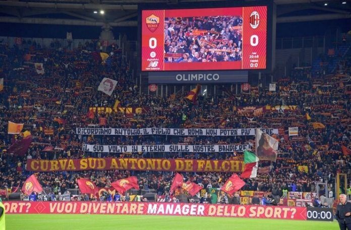 Jose Mourinho membela para fan AS Roma yang dinilai tak mendapatkan respek dari pihak lain.