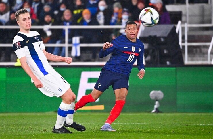 Kylian Mbappe selalu mencetak gol dan assist dalam empat laga beruntun bersama timnas Prancis.
