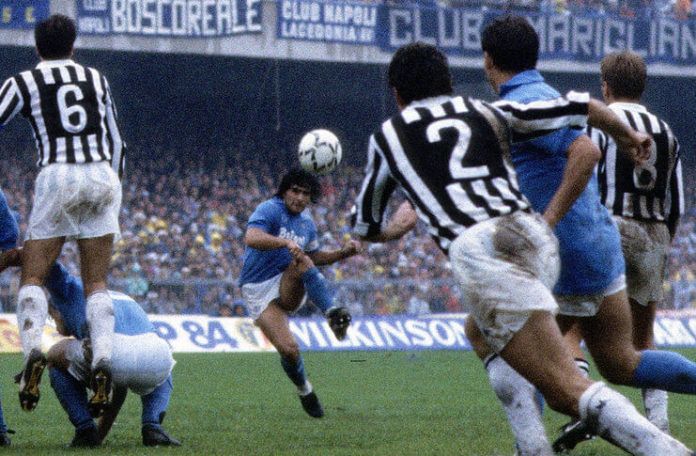 Nostalgia Hari Ini Aksi Genius Diego Maradona Lawan Juventus (Sky)