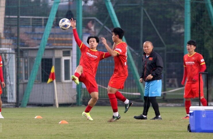 Park Hang-seo mengasah para pemain Vietnam soal menghadapi tekanan jelang lawan Arab Saudi.