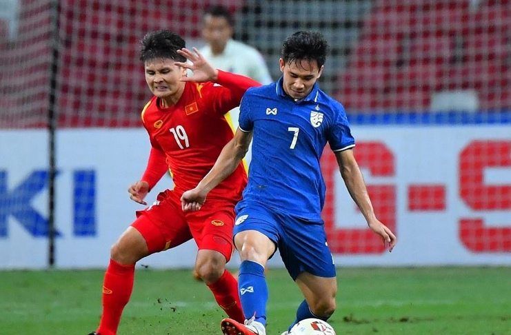 Vietnam vs Thailand - Piala AFF 2020 - @changsuek_th 3