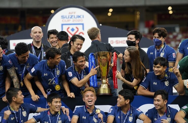 Alexandre Polking menyebut modal utama kesuksesan timnas Thailand di Piala AFF 2020 adalah kualitas liga yang bagus.