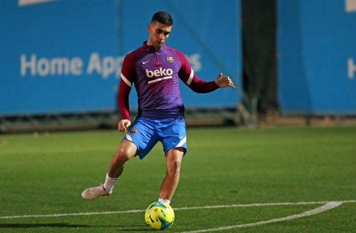 Samuel Umtiti Resmi Potong Gaji, Barcelona Bisa Daftarkan Ferran Torres (FC Barcelona)