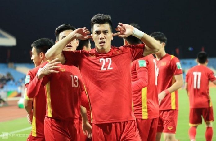 Fantastis, Timnas Vietnam Kalahkan China 3-1 di Kualifikasi Piala Dunia 2022 (VNExpress)