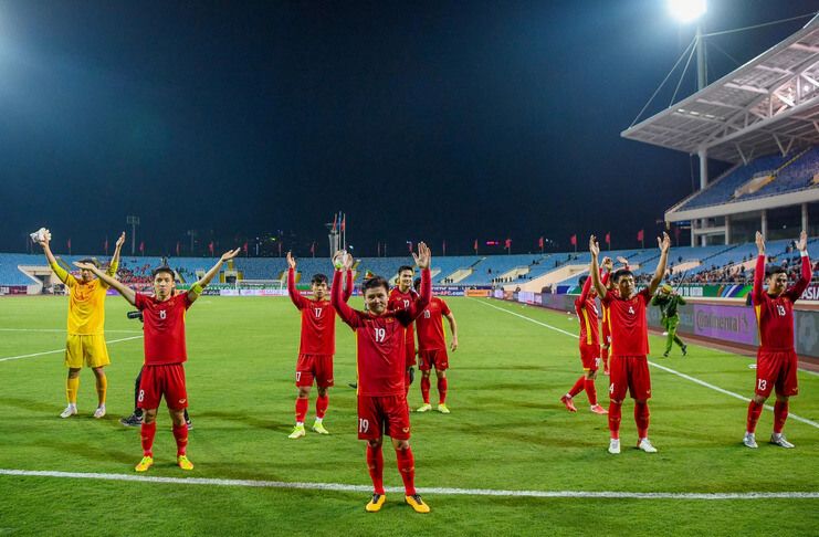 Para fan diminta Park Hang-seo menilai timnas Vietnam dari performa dan usaha para pemain.