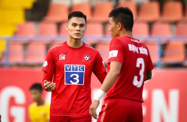 Adriano Schmidt sempat seklub dengan Dang Van Lam di Hai Phong FC.