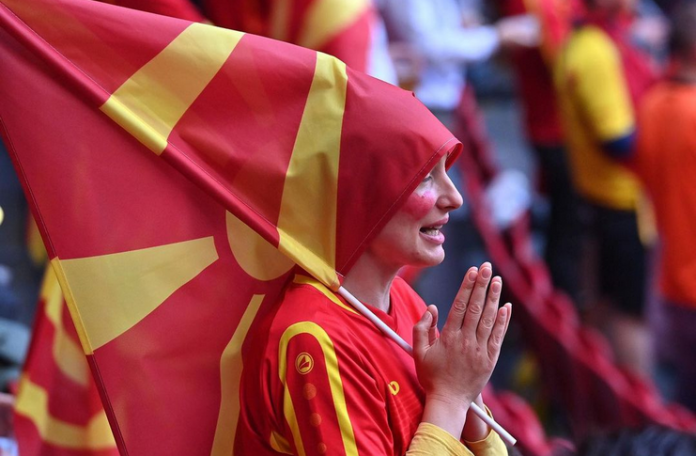 Eljif Elmas - Piala Dunia 2022 - Makedonia Utara - @ffmacedonia