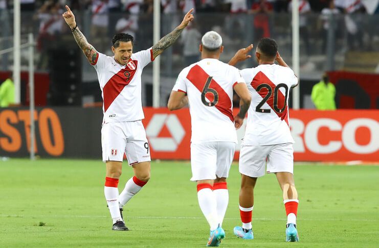 Kolombia dan Cile Gagal Lolos Piala Dunia 2022 - Peru (@CBSSportsGolazo)