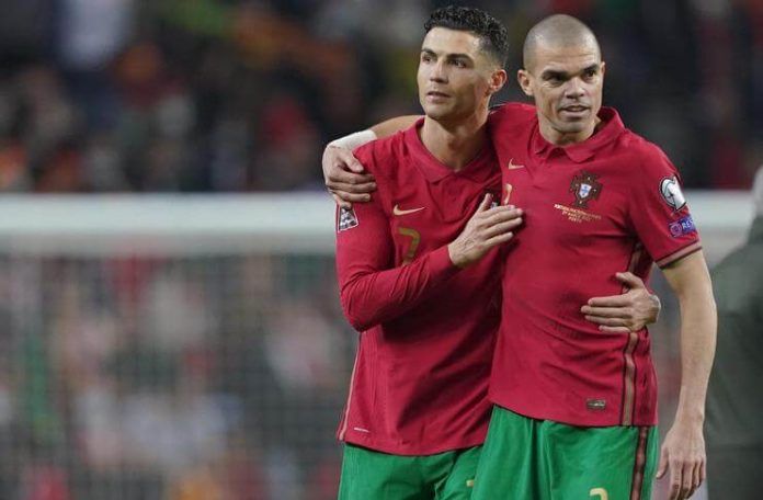 Pepe Portugal Punya Segalanya untuk Jadi Juara Piala Dunia - Cristiano Ronaldo (The Times)
