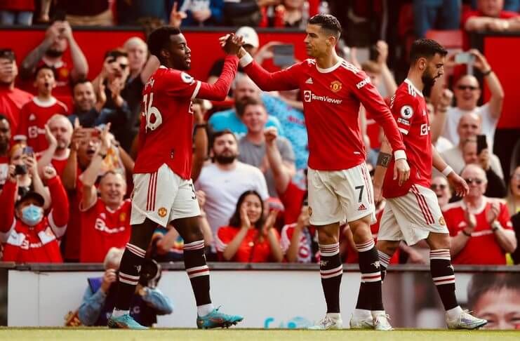 Manchester United vs Norwich Hat-trick Cristiano Ronaldo Selamatkan Setan Merah 2 (@ManUtd)