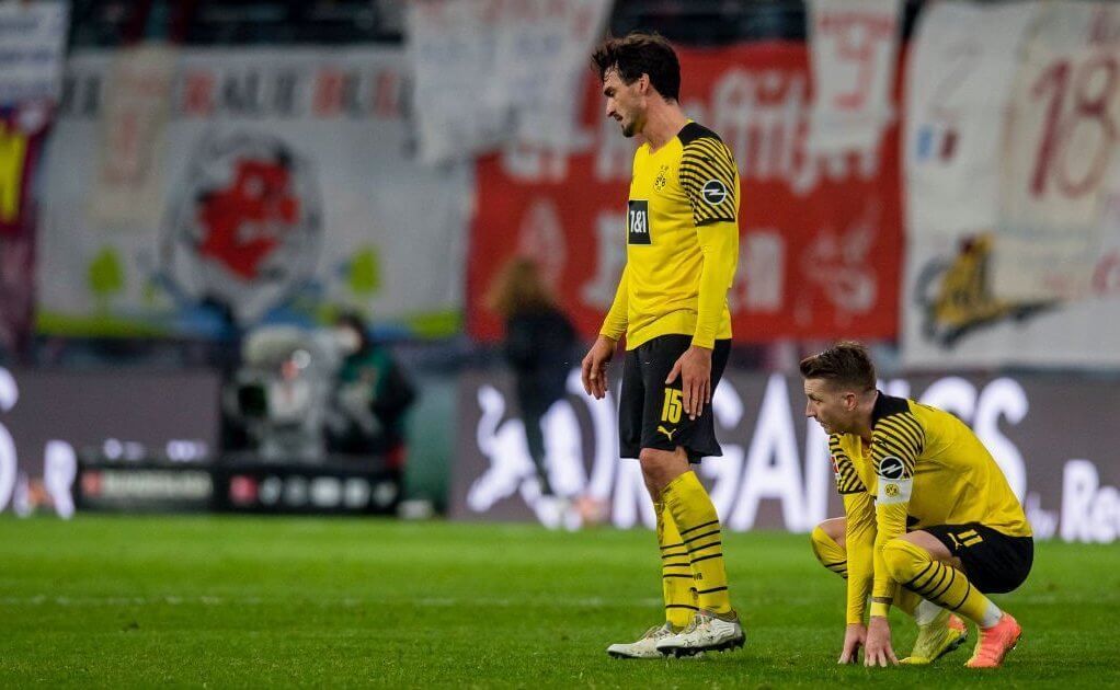Marco Reus dan Mats Hummels secara fisik dinilai Lothar Matthaeus tak lagi cocok bagi Dortmund.