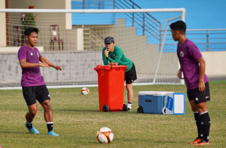 Shin Tae-yong,latihan timnas U-23 Indonesia, SEA Games 2021 - Zingnews