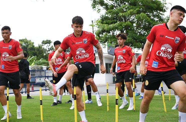 Nicholas Mickelson siap menularkan pengalamannya kepada para pemain timnas U-23 Thailand.