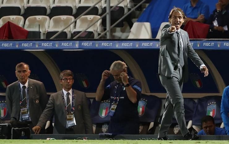 Roberto Mancini Italia Seharusnya Bisa Cetak Gol Lebih Lawan Hungaria 2 (UEFA)