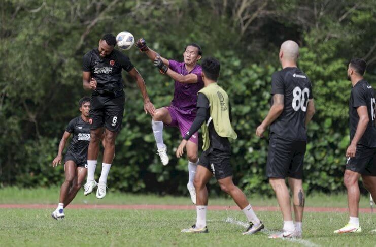 Skuat PSM Makassar diklaim Bernardo Tavares bisa dilanda kelelahan karena perubahan jadwal oleh AFC.