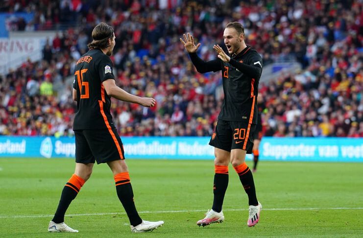 Wales vs Belanda Gol Dramatis Wout Weghorst Menangkan De Oranje 2 (@iF2is)