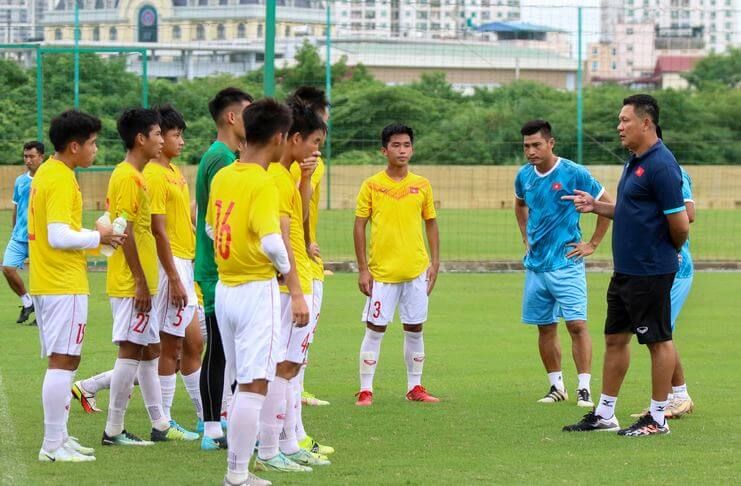 Pelatih Hoang Anh Tuan punya harapan besar terhadap 3 pemain yang pernah berlatih di Jerman.