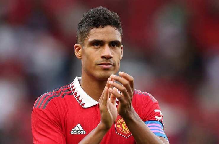 Erik Ten Hag Puji Duet Raphael Varane dan Martinez, Maguire Terancam (The Peoples Person)