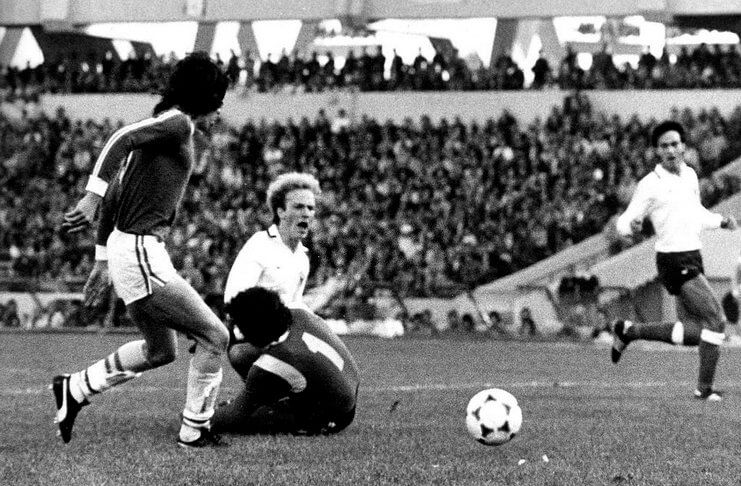 Karl-Heinz Rummenigge mencetak brace saat Jerman menang 6-0 atas Meksiko di Piala Dunia 1978.