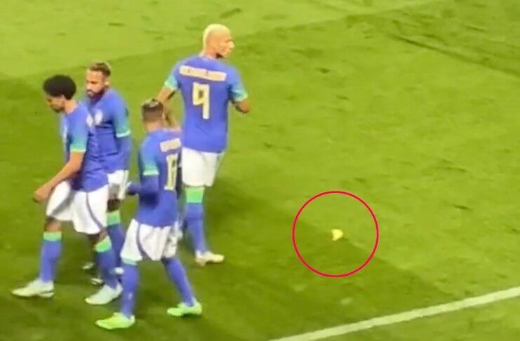 Dilempari Pisang Saat Selebrasi, Richarlison Buka Suara (The Telegraph)