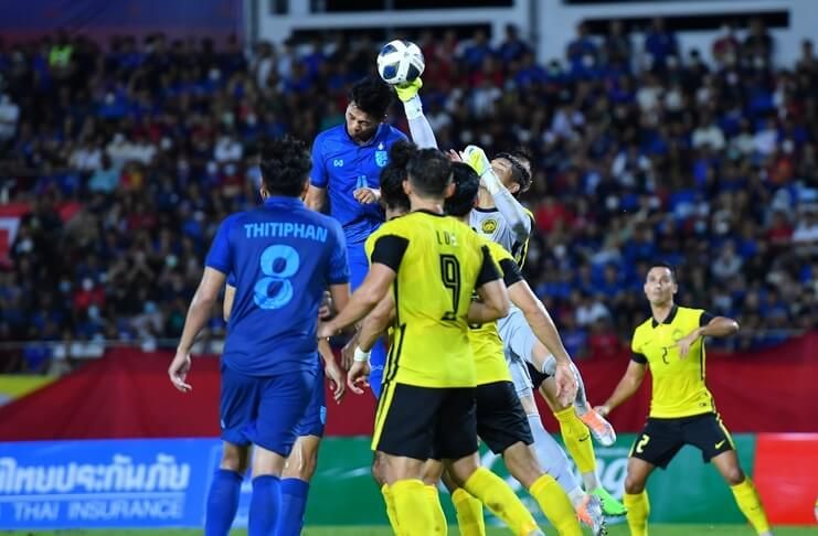 Ketangguhan para pemain timnas Malaysia menghadapi tekanan suporter Thailand dipuji Kim Pan-gon.