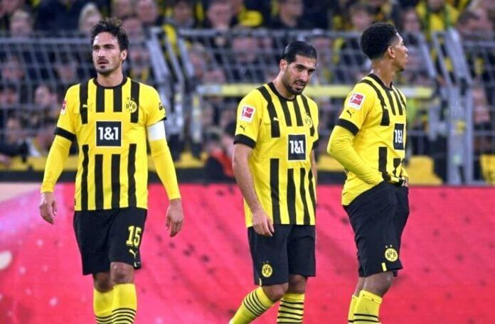 Borussia Dortmund terancam perpecahan setelah Emre Can mengkritik Mats Hummels.