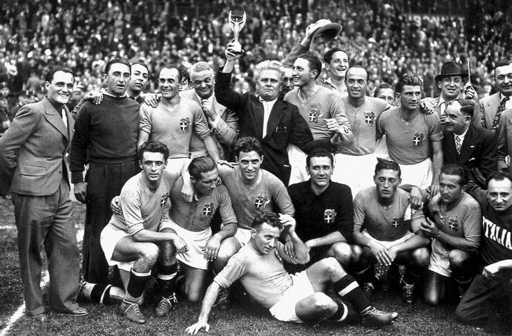 Italia menjuarai Piala Dunia 1938.