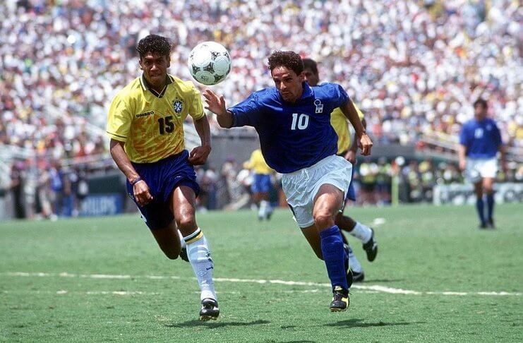 Roberto Baggio tercatat dalam fakta Piala Dunia sebagai pemakai nomor anomali di skuat Italia pada 1994.