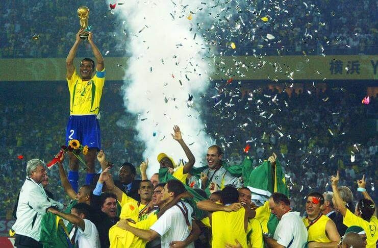 Brasil meraih gelar kelima di Piala Dunia 2002.