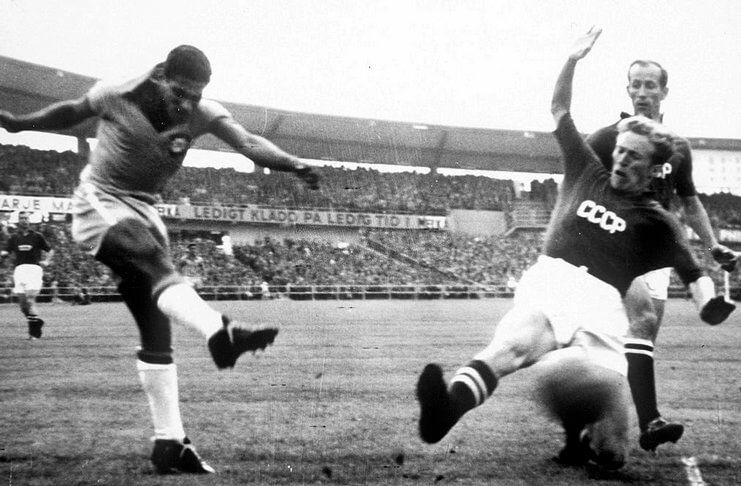 Didi didapuk sebagai pemain terbaik Piala Dunia 1958.