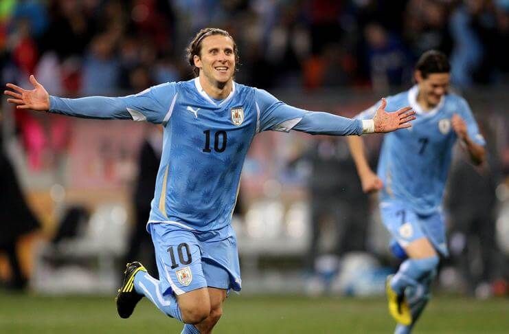 Diego Forlan tampil sebagai pemain terbaik Piala Dunia 2010.