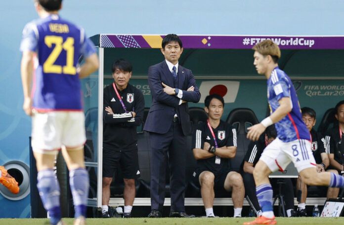 Dikalahkan Kosta Rika, Pelatih Jepang Yakin Bisa Menang Lawan Spanyol - Hajime Moriyasu 2 (Kyodo News)