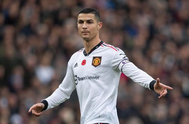 Kontrak Cristiano Ronaldo diputus Manchester United.