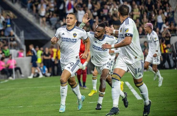 LA Galaxy telah memainkan laga persahabatan dengan tim Malaysia gadungan.