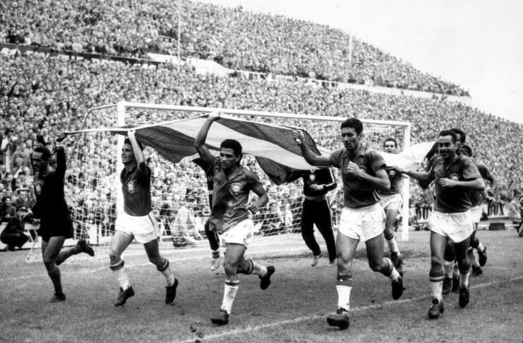 Timnas Brasil juara untuk kali pertama di Piala Dunia 1958.