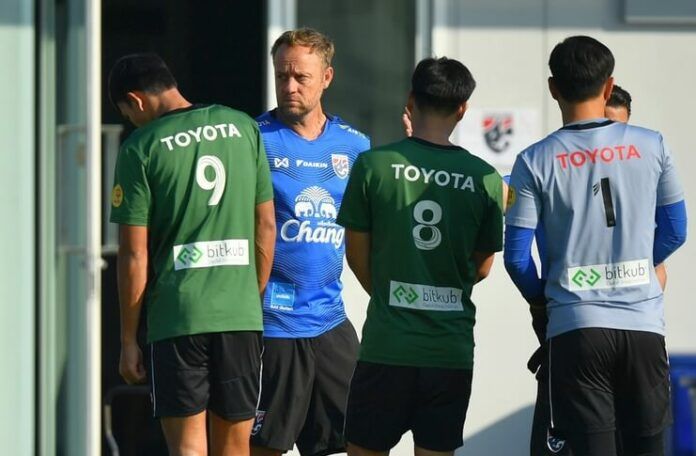 Alexandre Polking akhirnya mengumumkan 23 pemain skuat timnas Thailand ke Piala AFF 2022.