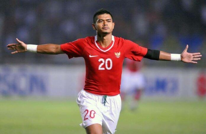 Bambang Pamungkas adalah top scorer timnas Indonesia pada fase grup Piala AFF.