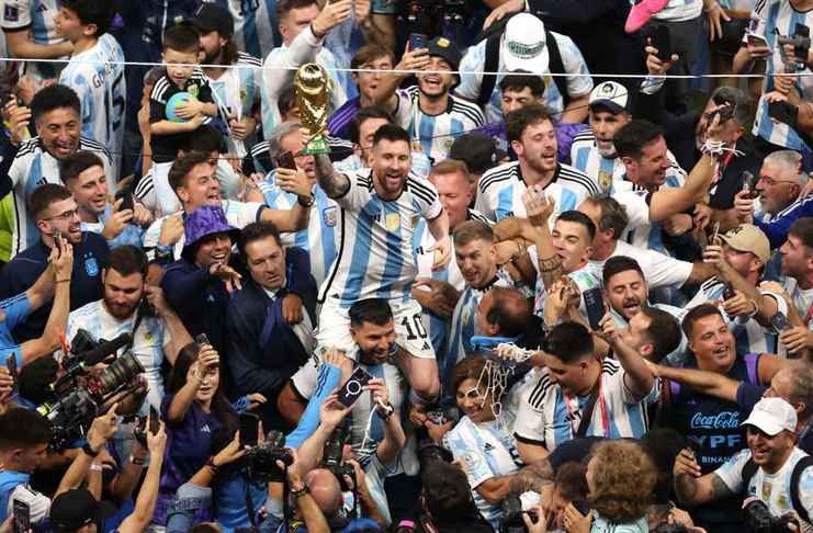 John Terry sindir Sergio Aguero rayakan gelar juara Argentina PIala Dunia 2022 (1) - TalkSports