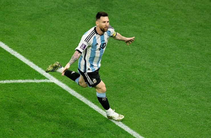 Lionel Messi melakoni laga ke-1000 saat Argentina vs Australia.