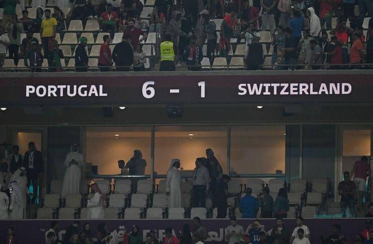 Sebanyak 28 gol tercipta pada babak 16 besar Piala Dunia 2022 dengan 7 di antaranya pada laga Portugal vs Swiss.