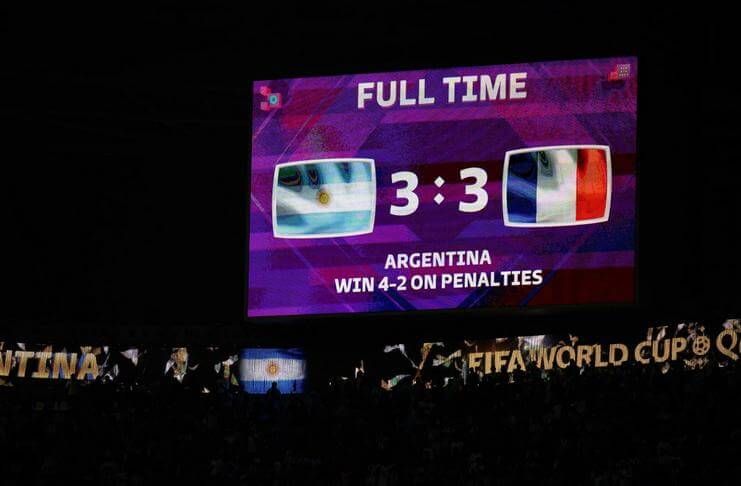Skora akhir 3-3 pada laga Argentina vs Prancis adalah kali pertama dalam sejarah final Piala Dunia.