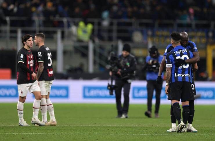 AC Milan menelan kekalahan ke-4 secara beruntun setelah ditaklukkan Inter Milan.