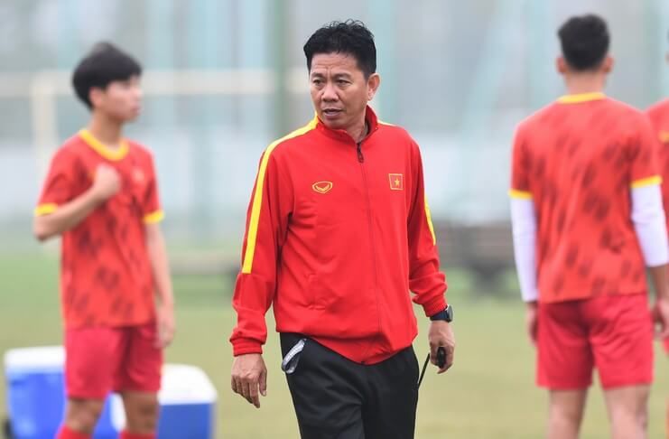 Hoang Anh Tuan di timnas U-20 Vietnam juga menghadapi masalah serupa dengan Shin Tae-yong.