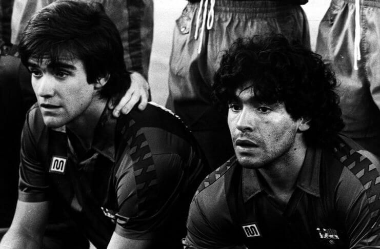 Legenda Barcelona dan Ayah dari Marcos Alonso Tutup Usia - Diego Maradona (La Voz de Galicia)