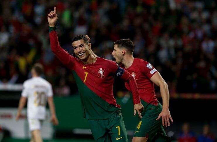 Cristiano Ronaldo Ciptakan Banyak Rekor di Laga Lawan Liechtenstein 2 (@Squawka_Live)